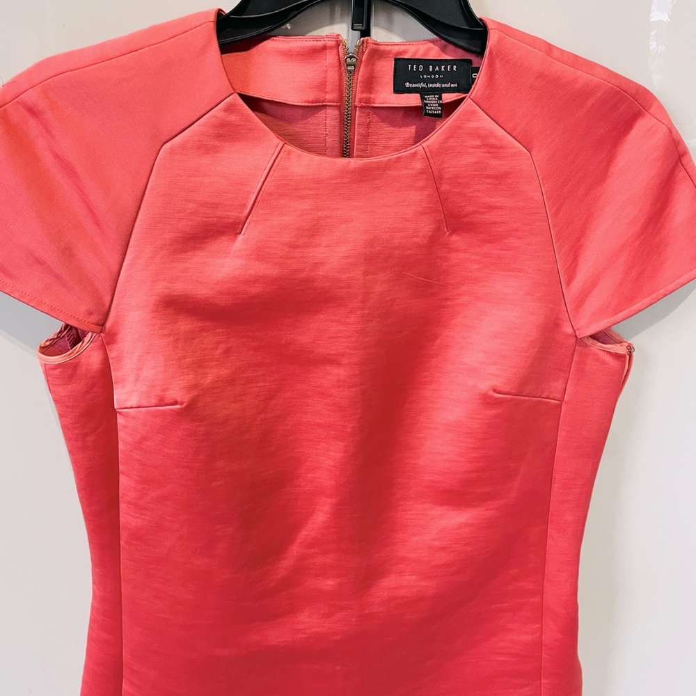 Ted Baker top, fitted salmon tone